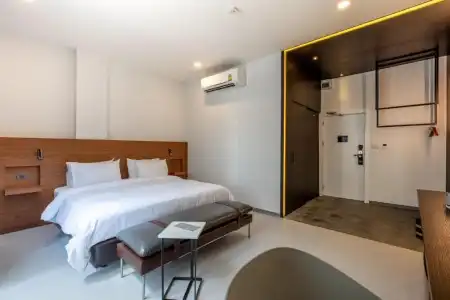 Reno Bangkok - 55