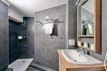 Adonis Strasbourg - 7