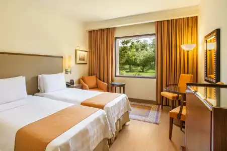 Trident, Agra - 38