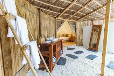 The Maverick Surf and Dive Boutique - 10