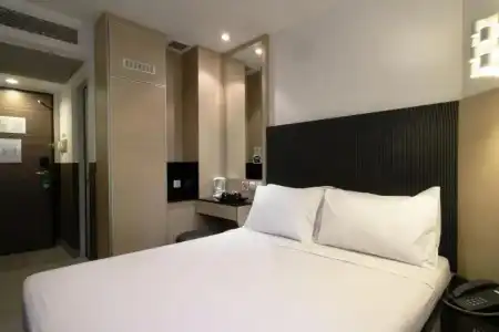 Lion Peak Bugis (SG Clean, Staycation Approved) - 4