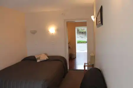 Riverview Motel - 4