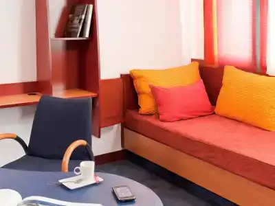 Novotel Suites Clermont Ferrand Polydome - 2