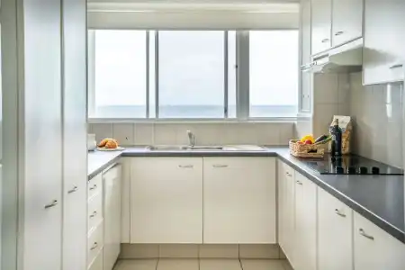 Cashelmara Beachfront Apartments - 58
