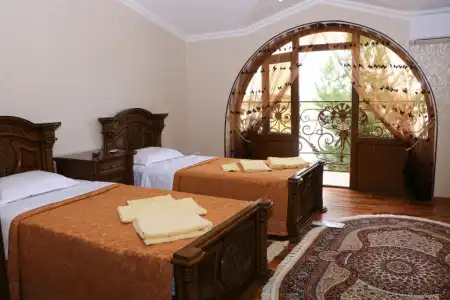 Luxury Guesthouse - 25