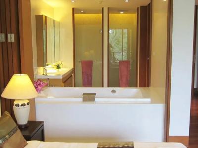 Pearl of Naithon - 36