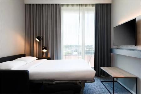 Moxy Utrecht - 52