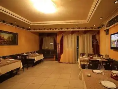 Urartu - 15