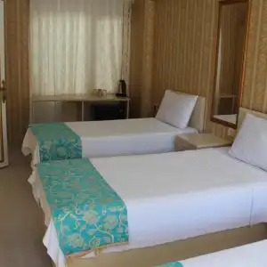 Omega Inn - 10