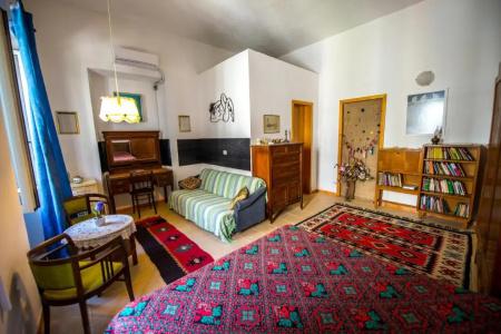 Mi Casa es Tu Casa - Shkodra Backpackers Hostel - 1