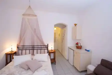 Pension Ageliki - 49