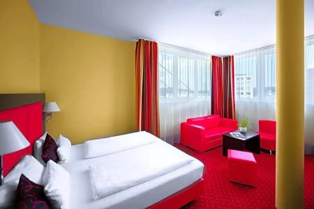 Plaza Premium Salzburg - 78
