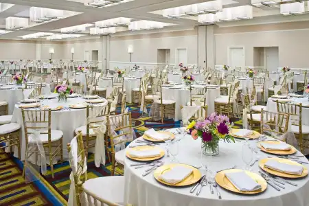 Sheraton Virginia Beach Oceanfront - 39