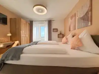 Sieben Zimmer am See - 4