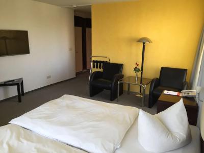 TOP CountryLine Roth am Strande - 2