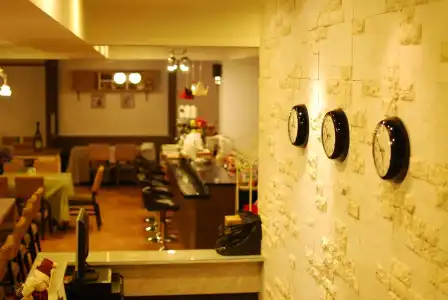 FunStay Inn Guesthouse - 26