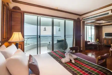 Royal Cliff Beach Pattaya - 45