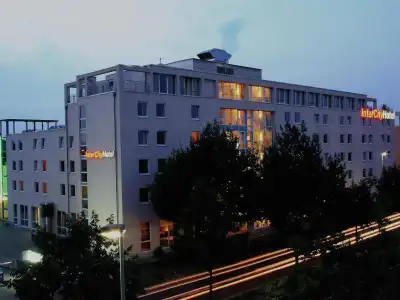 Four Points Flex by Sheraton Goettingen - 0
