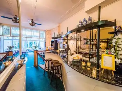 De Ware Jacob Boutique - 16