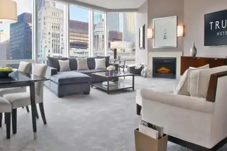 Trump International & Tower - 87