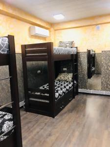 M&G Hostel and Tours - 21