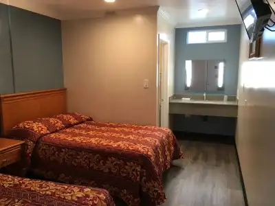 Lincoln Park Motel - 6