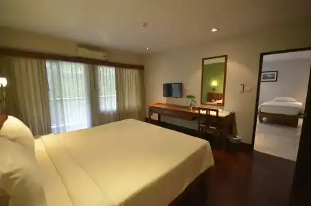 Sakorn Residence and - 23