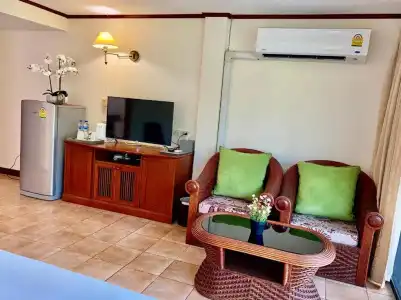 Surin Bay Inn - 38