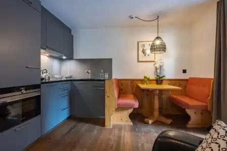 22 Summits Apartments - 9
