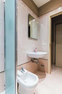 Palazzo Lion Morosini - Check in Presso Locanda Ai Santi Apostoli - 93