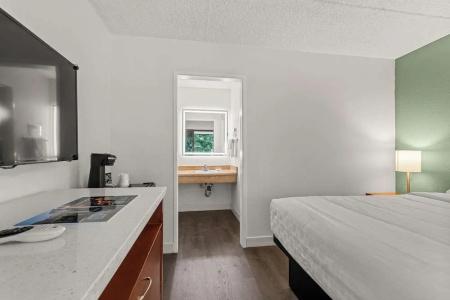 Vagabond Inn Executive Old Town - 39
