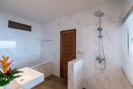 Twin Bay Resort - 82