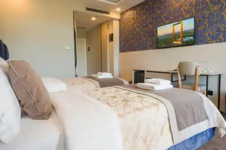 Royal East Resort - 43