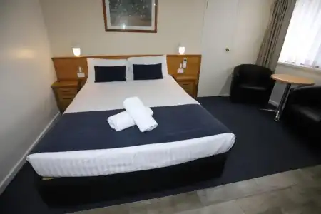 Reign Inn Newcastle - 121