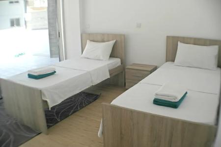 Eden Beach Apartments - 107