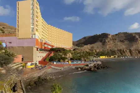 Mirador del Cabo Adults Recommended - 26