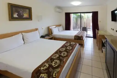 Novena Palms Motel - 59