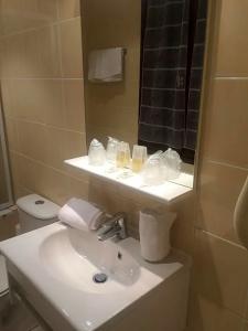 Hôtel le Chantilly - 83