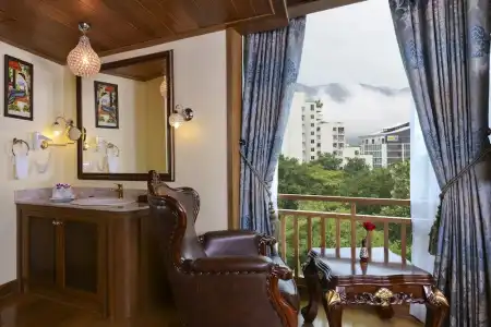 Peak Nimman Prestige - 114