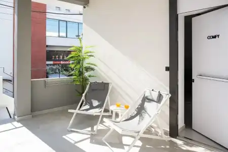 Cozy Corner Luxury Apartments - 61
