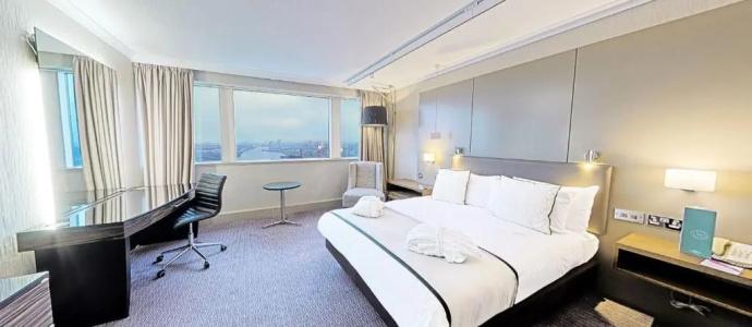 Crowne Plaza Glasgow by IHG - 58