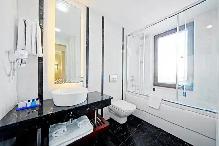 Azade Suites - 8