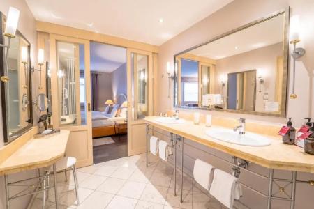 Romantischer Winkel RoLigio & Wellness Resort - 36