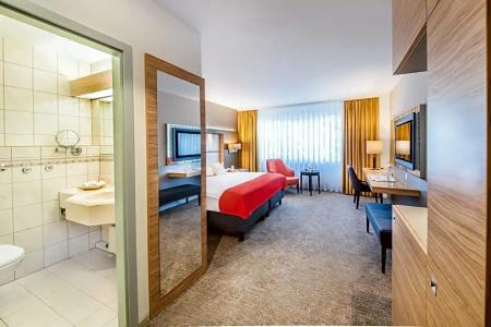 Best Western Plus Delta Park - 52