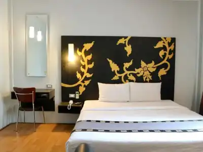 Swana Bangkok - 53