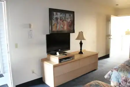 Surfside Oceanfront Resort - 43