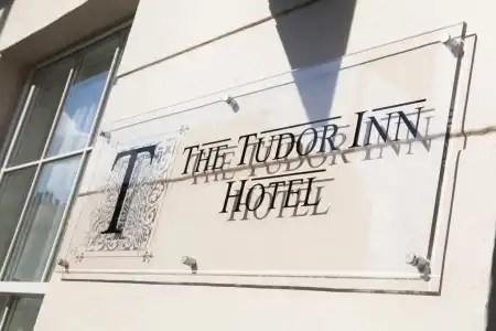 The Tudor Inn - 65