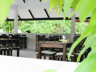 Naiharn Beach Resort - 28