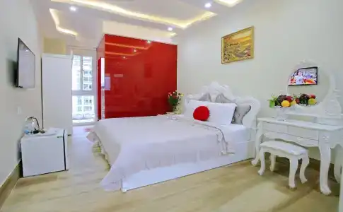 Thang Bom Boutique - 4