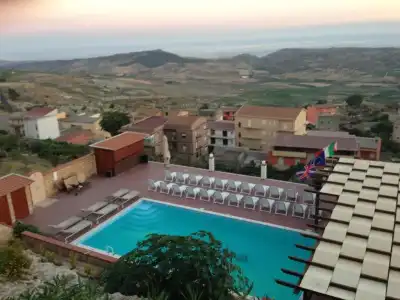 B&B Montemare - 10